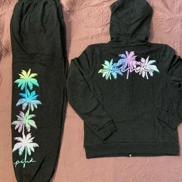 ❤️SOLD OUT❤️ Pink 2-Piece Shine Palm Zip Up Hoodie & Campus Sweatpants - Picture 2 of 8
